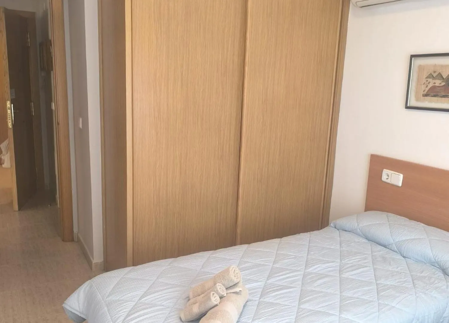 Apartament En El Centro De Salou, Playa , Padel , Tenis Y Piscina, Complejo Larimar